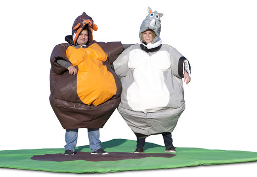 Compre trajes de sumo inflables en el tema Monkey & Rhino para jóvenes y mayores. Ordene trajes de sumo inflables en línea en JB Hinchables España