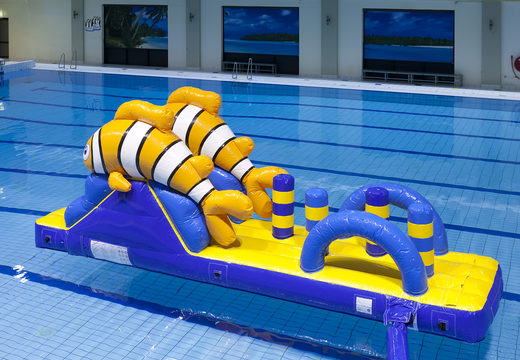Nemo run hinchable con tobogán para grandes y pequeños. Ordene juegos de piscina inflables ahora en línea en JB Hinchables España