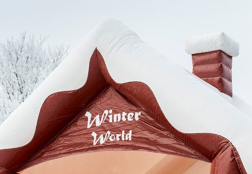Casillio hinchable Skihut winterworld con chimenea 3D en la parte superior para niños. Castillos hinchables a la venta en línea en JB Hinchables España
