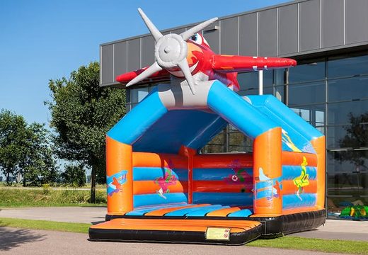 Compra un grande castillo inflable con un tema  avión para niños. Compra castillos inflable en línea en JB Hinchables España